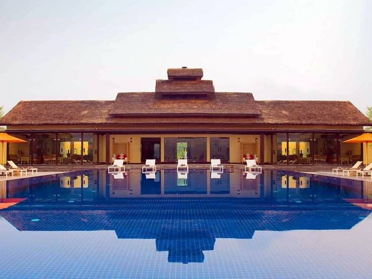 Meghauli Serai, Chitwan