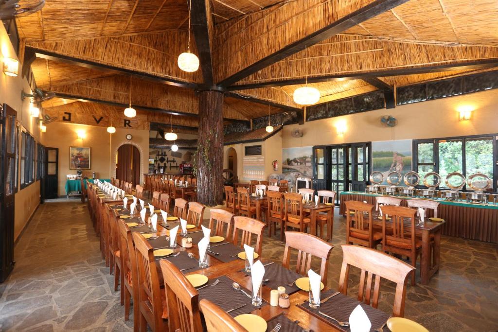 Jungle Villa Resort