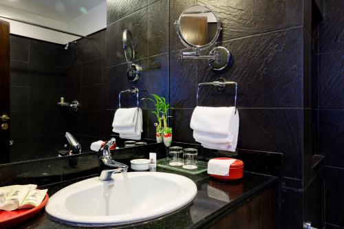 Hotel Tibet International